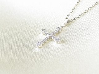 sexyround D cross necklace k18wg/diamond(セクシーラウンド D クロス ネックレス k18ホワイトゴールド/ダイア)画像