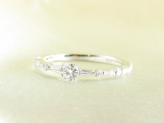 crystalribbonroundtiara ring pt/diamond(クリスタルリボンラウンドティアラ リング プラチナ/ダイア)画像