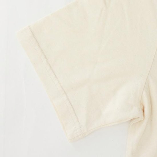LEVI'S® FRESH リーバイス　1614-30502 リラックスフィットTシャツ STAY FRESH UNDYED GREIGE  サステナブル商品画像