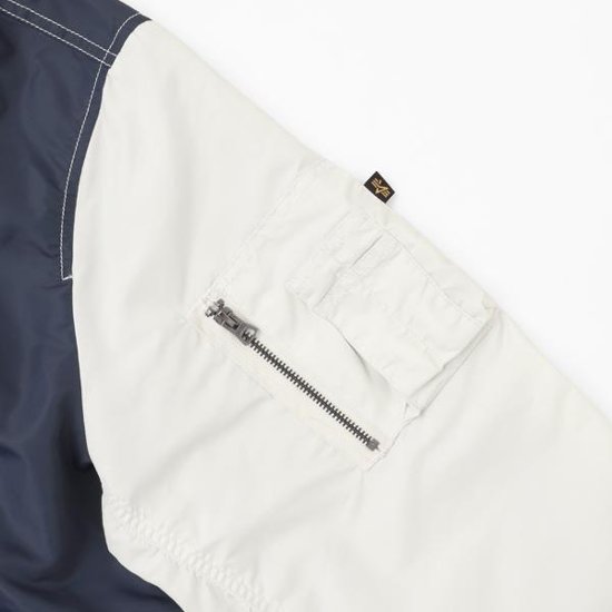 アルファ　L2B  Alpha Industries 797-6152005 L-2B  RELAXED  Versity Fligth Jacket 軽量、リラックス、防水性 ミりタリー 画像