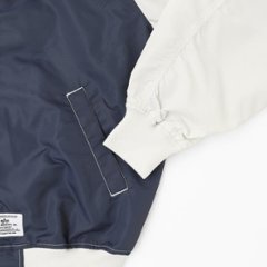 アルファ　L2B  Alpha Industries 797-6152005 L-2B  RELAXED  Versity Fligth Jacket 軽量、リラックス、防水性 ミりタリー 画像