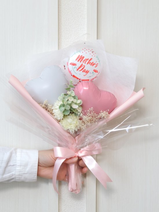 【バルーンバンチ】母の日ミニバンチ　マザーズデイカーネーション画像