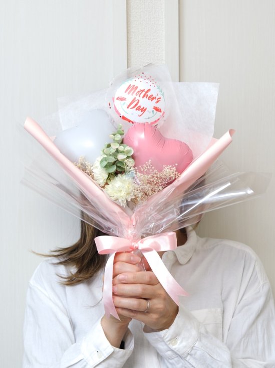 【バルーンバンチ】母の日ミニバンチ　マザーズデイカーネーション画像