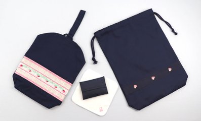 【スモッキング刺繍シューズバッグ入り】お子さま用品4点セット【40％OFF】の画像