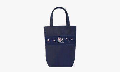 【展示見本品20％OFF】手刺繍シューズバッグ　花束の画像