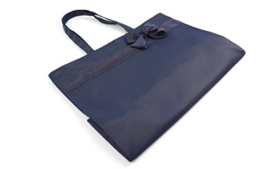 【お受験バッグ】 横型トートバッグ(リボンブローチ付き)｜紺無地｜自立型｜B4サイズ｜画像