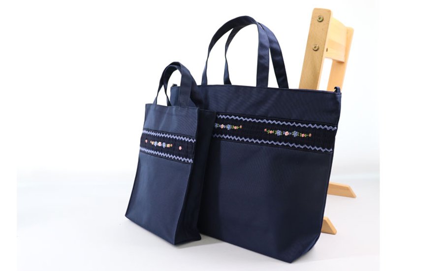 【訳アリ品20％OFF】スモッキング刺繍 自立型ファスナー付きレッスンバッグ｜B4サイズ｜日本製｜ お花画像