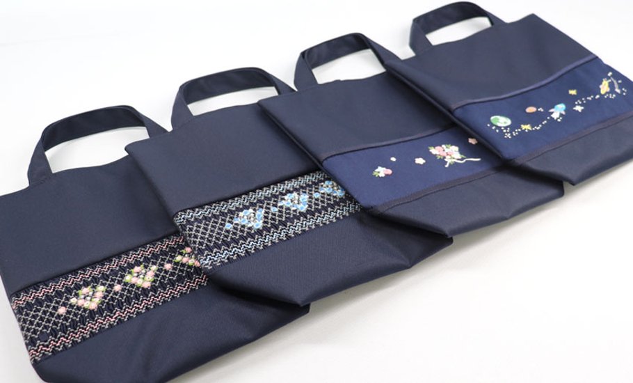 【20％OFF】スモッキング刺繍・手刺繍入り シューズバッグ【ネット限定】画像