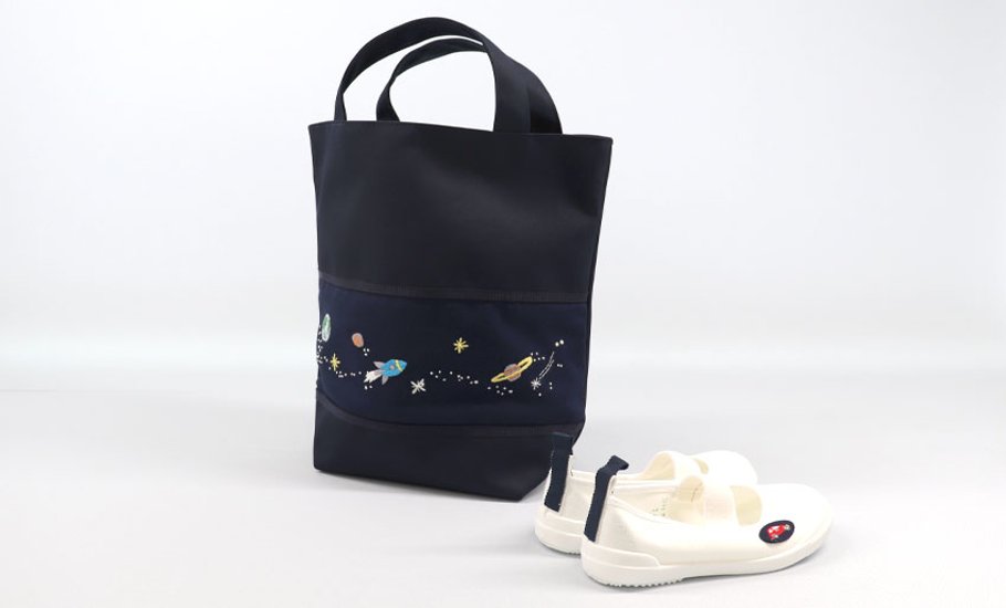 【20％OFF】スモッキング刺繍・手刺繍入り シューズバッグ【ネット限定】画像