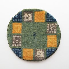 ギャッベ | 座布団サイズ(円形) 38×39cm 窓 生命の樹 鹿 イラン #CC-162の画像