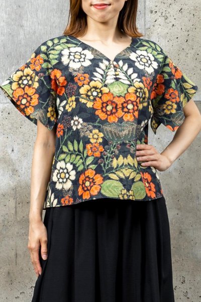 【受注商品】 ハートネックトップの画像