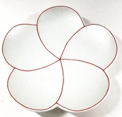 錦銀彩捻り梅形銘々皿　15㎝の画像