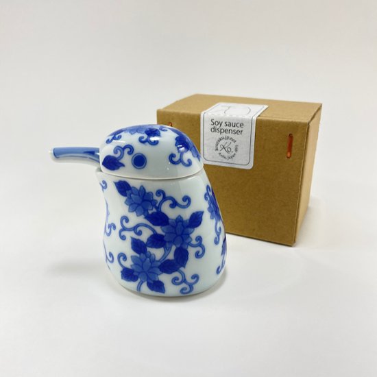 染付唐草川蝉ミニ汁次/箱入(Soy sauce dispenser)画像