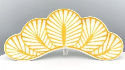 錦金松葉形前菜皿の画像