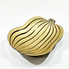錦金彩べっ甲釉瓢形銘々皿　13㎝の画像