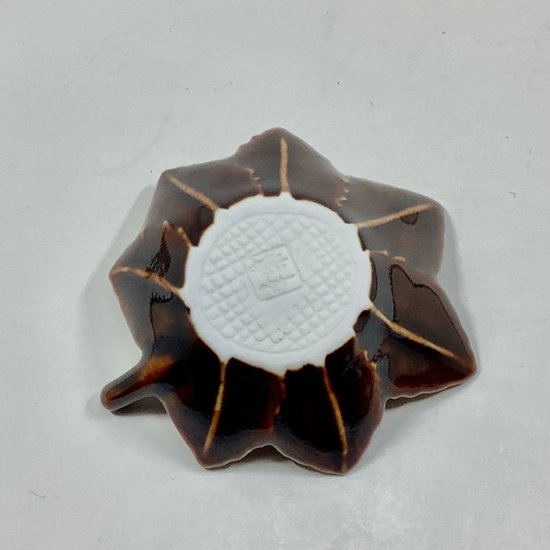 べっ甲釉紅葉形小付画像