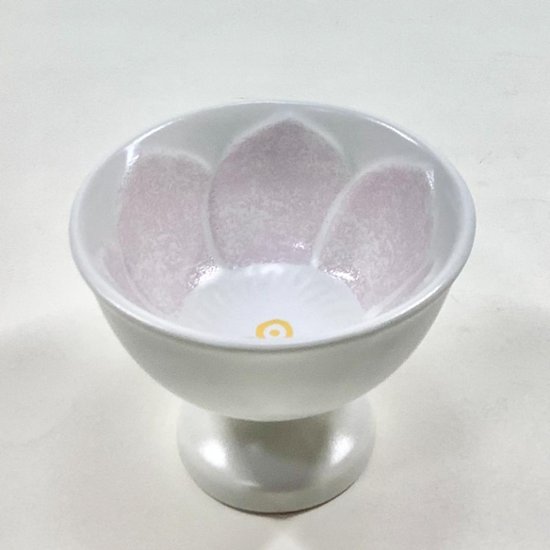 錦薄紅花彫高台小付　8㎝画像