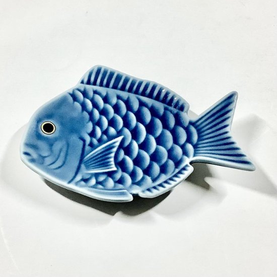 錦青鈍釉鯛形小皿　　　10㎝画像