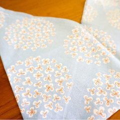 紫陽花のような色合いが大人可愛いお弁当用あずま袋ピンクの花柄画像