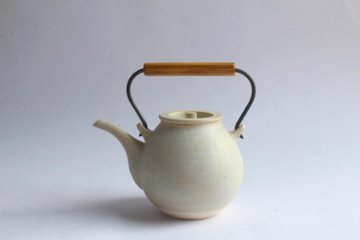 角掛政志　耐火土瓶　白の画像