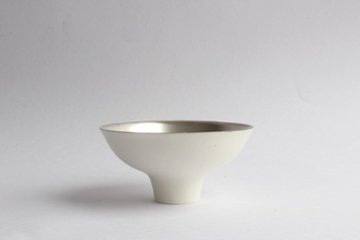 Kalonji　銀彩高台鉢の画像