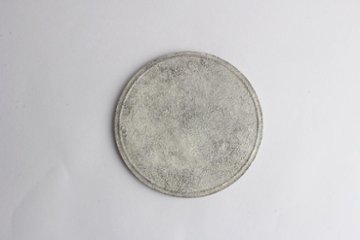 Kalonji　銀彩丸平皿の画像