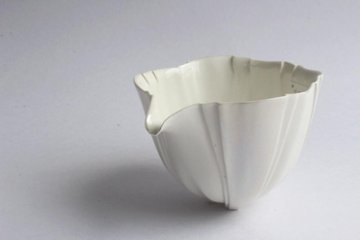 生嶋　花　片口　フリル画像