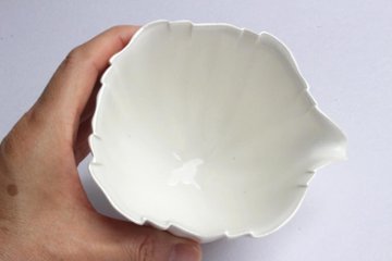 生嶋　花　片口　フリル画像