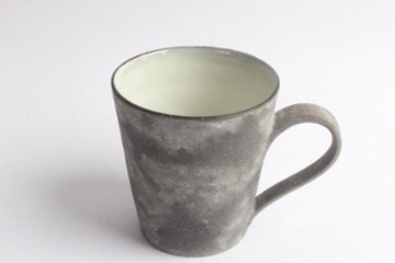 大森健司　黒土マグカップ（中白）画像