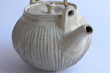 鈴木　進　粉引しのぎ急須（金具取手）画像