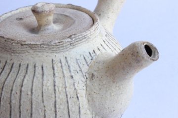 鈴木　進　粉引線紋急須画像