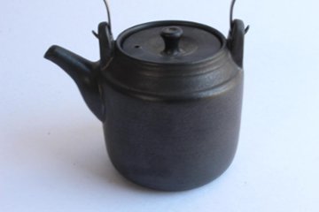 鈴木　進　金彩釉急須（金具取手）画像