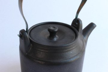 鈴木　進　金彩釉急須（金具取手）画像