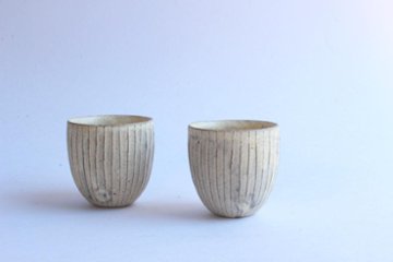 鈴木　進　粉引線紋　湯呑み画像