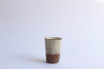 鈴木　進　粉引線紋ぐい呑の画像