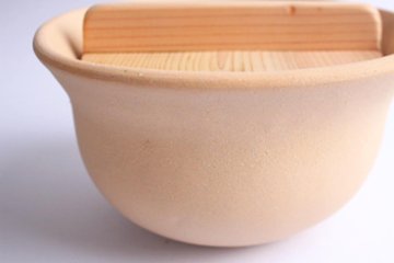 渡辺隆之　土鍋　小画像