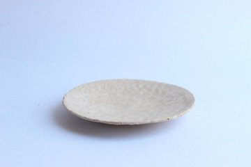 高田かえ　白土平皿の画像