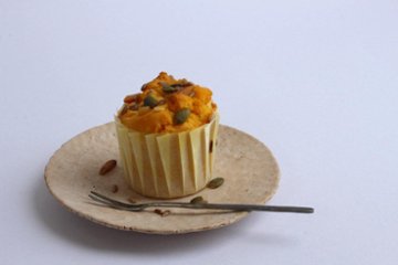 高田かえ　白土平皿画像