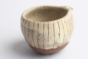 鈴木　進　粉引線刻ミルクピッチャー画像