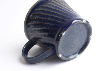 伊藤　豊　しのぎマグカップ　濃青画像
