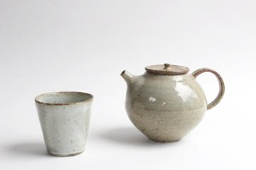 伊藤　豊　カップ　白画像