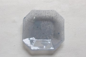 オオタ硝子研究室　【quiet】八角小皿　ブルーグレー画像