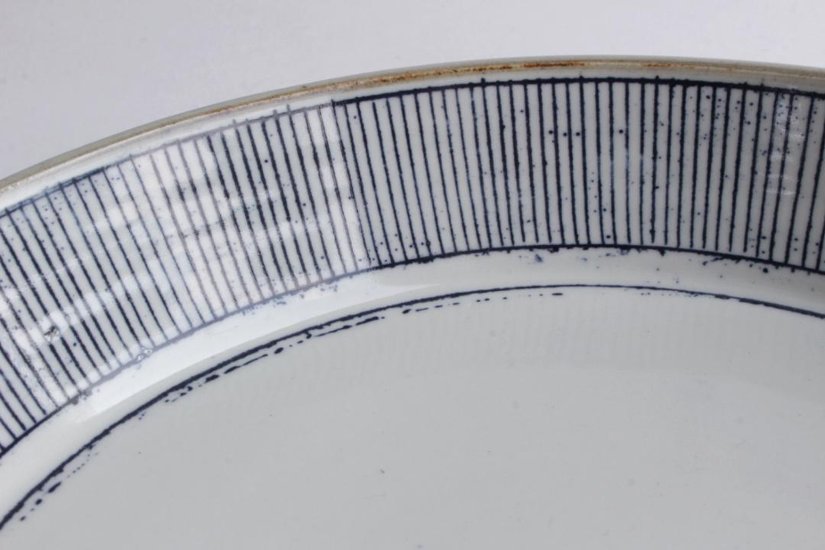 鈴木美佳子　２２ｃｍ切立ち　線刻画像