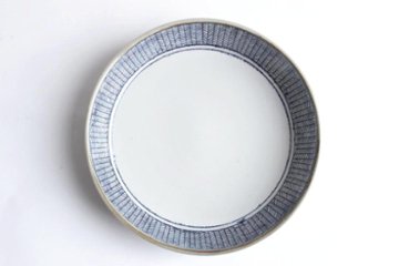 鈴木美佳子　２２ｃｍ切立ち　矢羽根画像