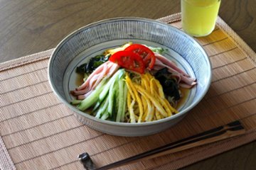 鈴木美佳子　２２ｃｍ切立ち　矢羽根画像