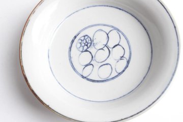 鈴木美佳子　１２ｃｍ小皿　丸々画像