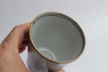 鈴木美佳子　ほそほそコップ　線刻画像