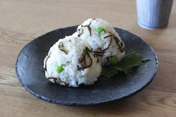 鈴木美佳子　黒水玉皿画像