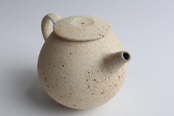 畑中　篤　荒化粧急須　中画像