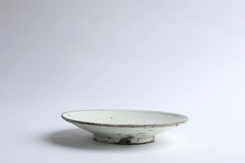 坪井俊憲　粉引五寸皿画像
